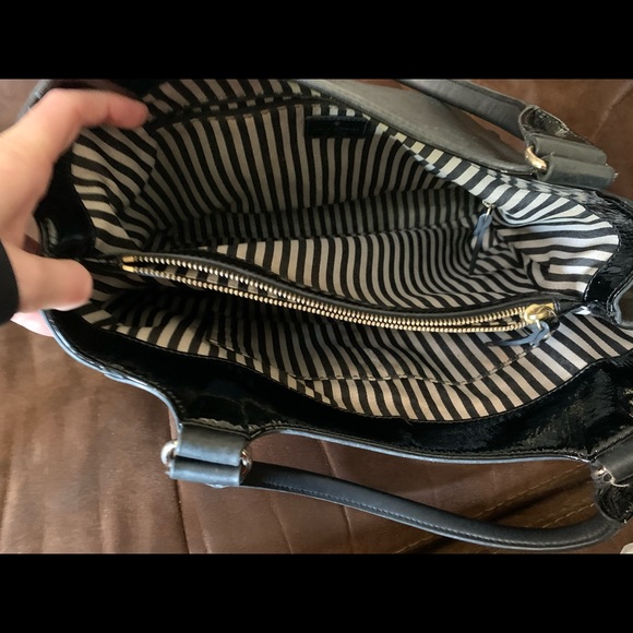 Kate Spade purse - Picture 5 of 7
